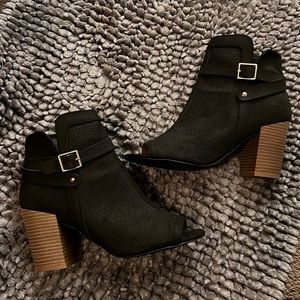 Quips heel boots. Worn once